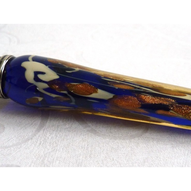 Calligrafia penna in vetro foglia d'oro e d'inchiostro