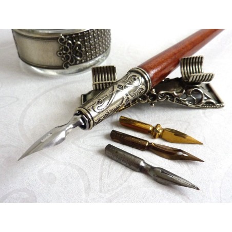 Wooden Calligraphy Dip Pen Inkwell & Pen Holder