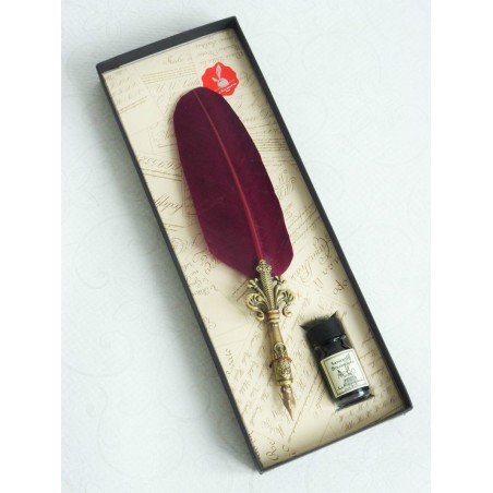Burgoña ganso pluma pluma con nib de metal por La Kaligrafica