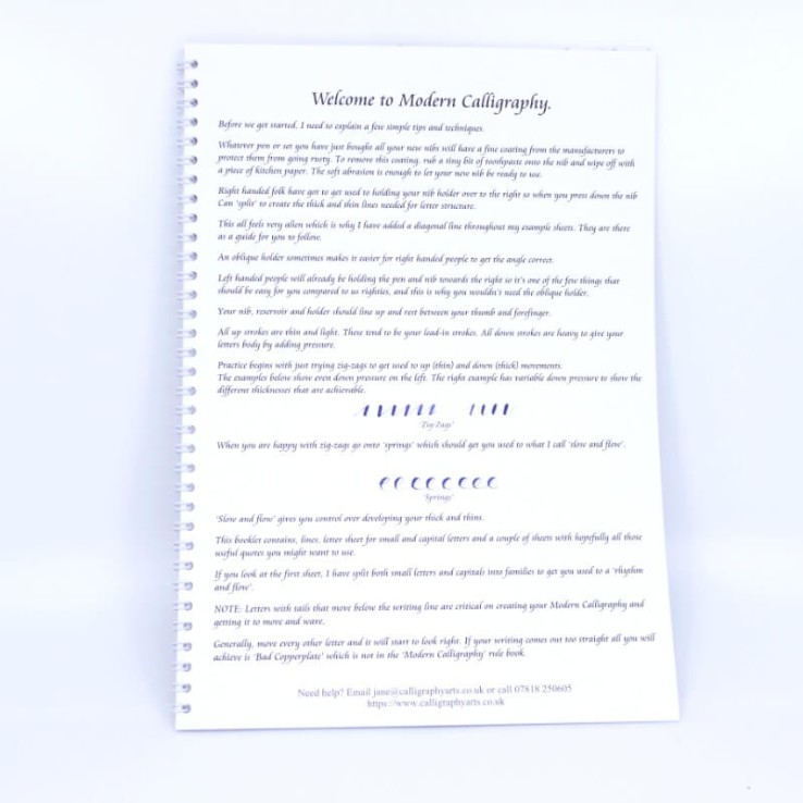 Libretto di calligrafia moderna