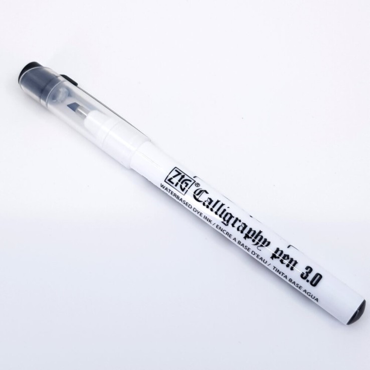 ZIG left-handed calligraphy pen with 3 mm oblique tip