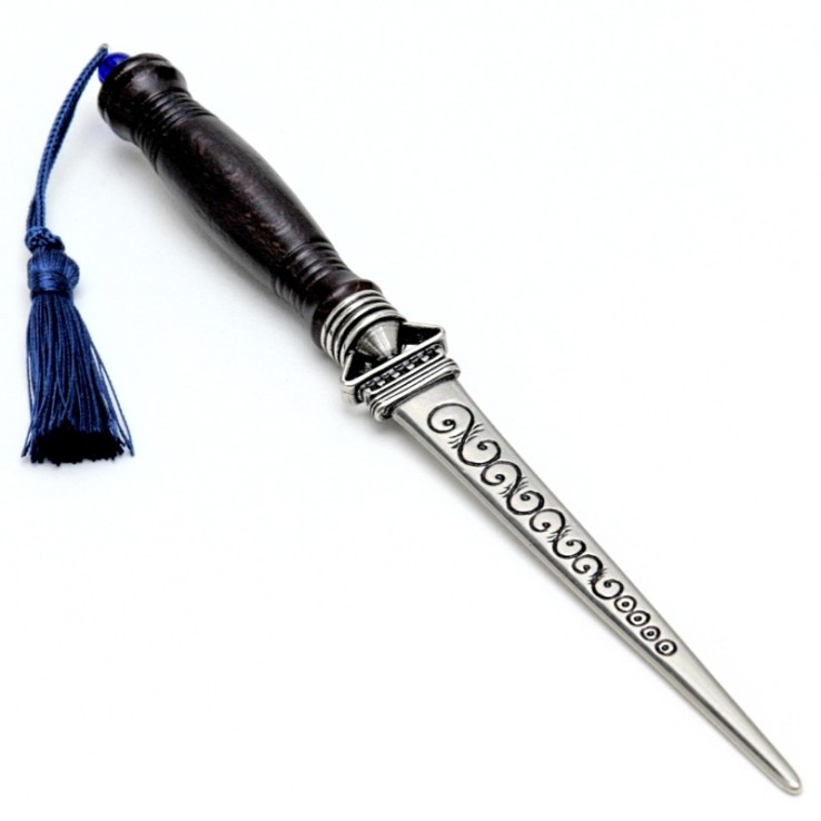 wooden letter opener by Bortoletti in beech wood and bronze