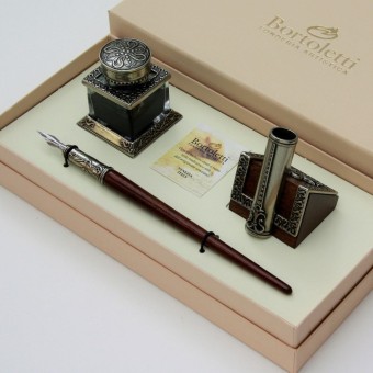 Bortoletti Pietro wooden dip pen, inkwell and pen holder set