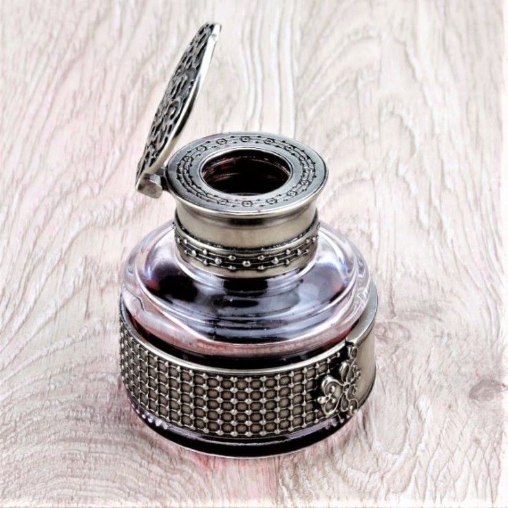 Bortoletti Set di scrittura in legno con inkwell in bronzo a cerniera