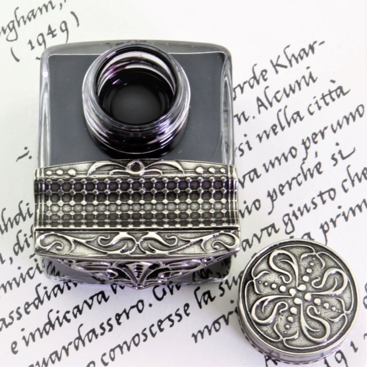 Decorative bronze inkwell with balcony pen rest detail by Bortoletti