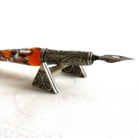 Candiano Pen Holder af Bortoletti I hånd-chiselled bronze