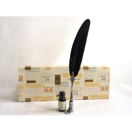 La Kaligrafica Pluma de plumas con titular de estilo de arranque decorativo