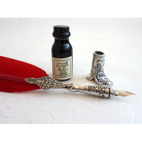 La Kaligrafica Pluma de plumas con titular de estilo de arranque decorativo